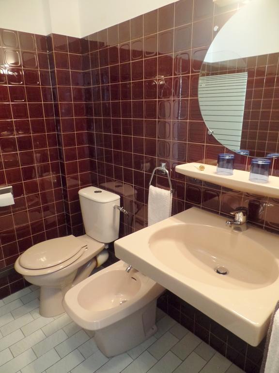 Revotel Hotel 2*