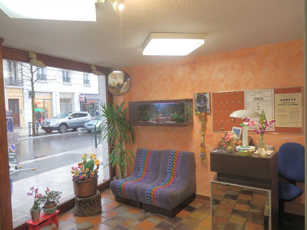 Revotel