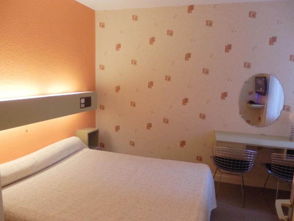 Revotel Aix-les-Bains